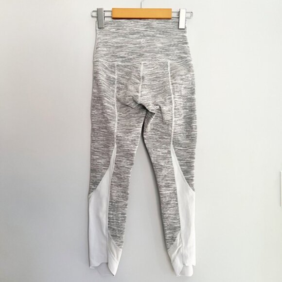 Lululemon Wunder Under Crop II Special Edition Scallop 24” Size 4 - Picture 2 of 7